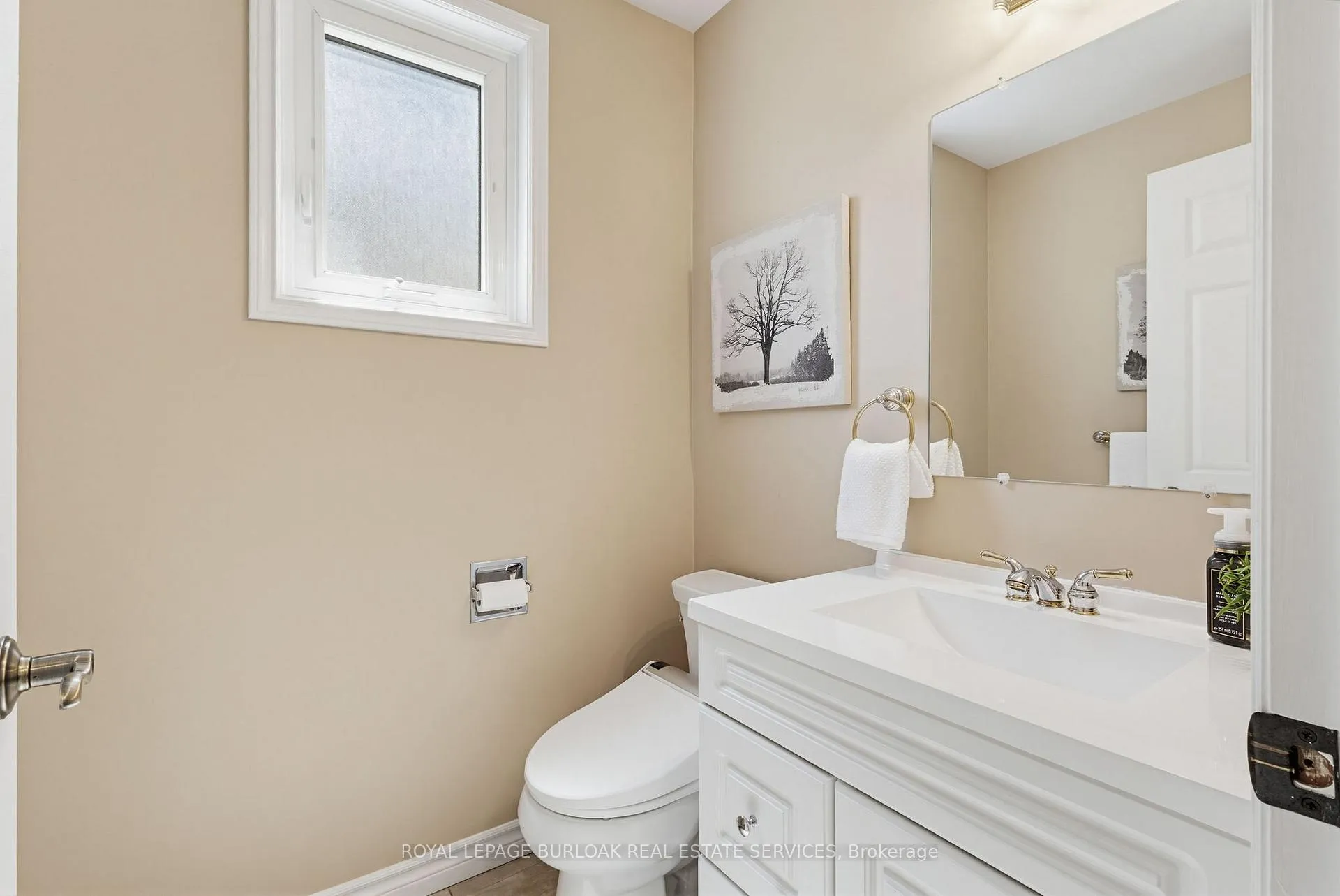 Photo 18 of 106 Maple Drive, Hamilton, Stoney Creek — HOMEH
