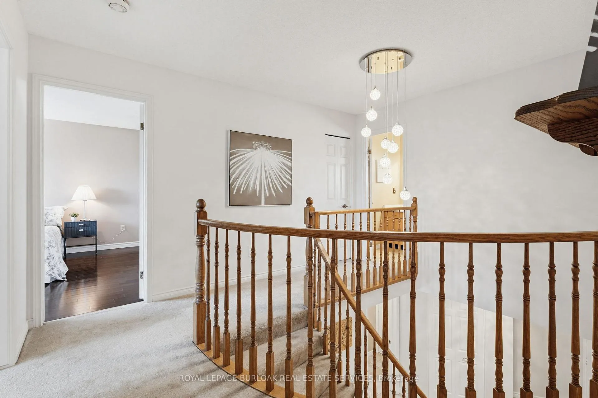 Photo 19 of 106 Maple Drive, Hamilton, Stoney Creek — HOMEH