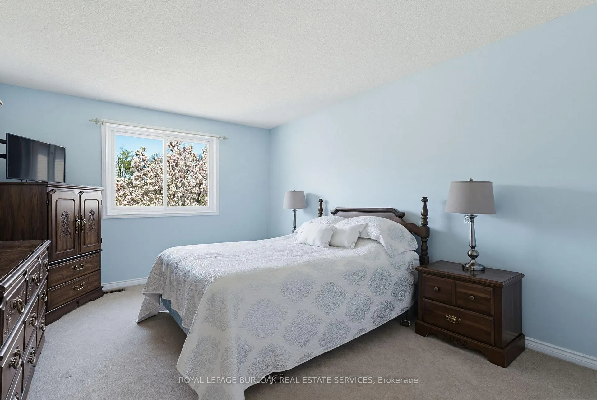 Photo 26 of 106 Maple Drive, Hamilton, Stoney Creek — HOMEH