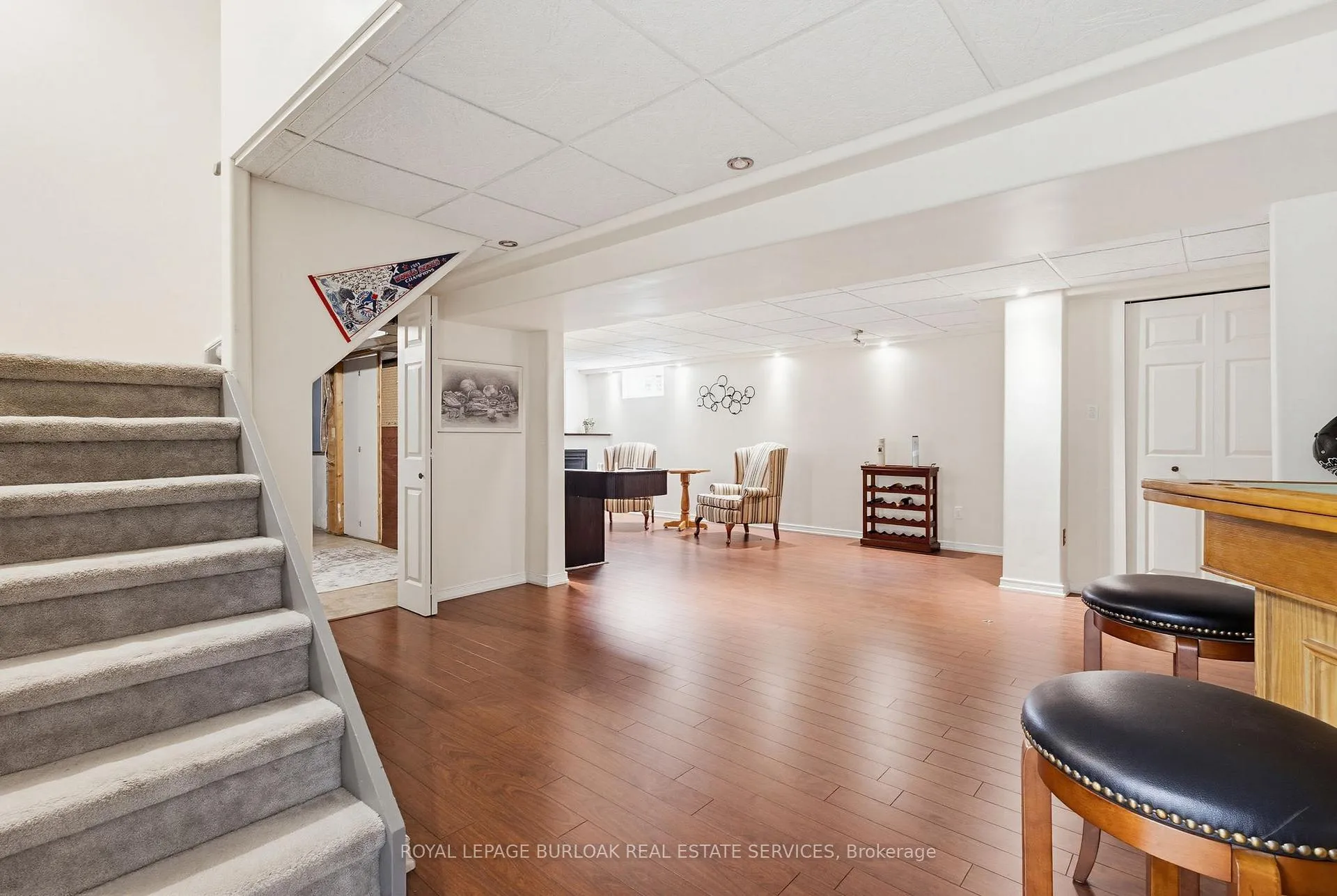 Photo 28 of 106 Maple Drive, Hamilton, Stoney Creek — HOMEH