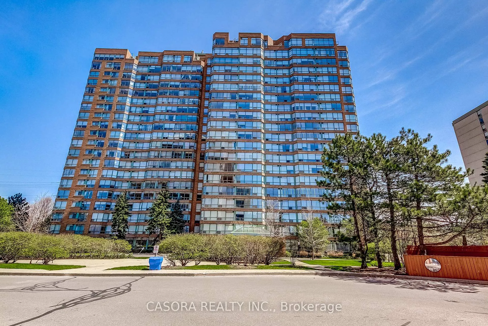 Photo 1 of Unit 1112, 1276 Maple Crossing Boulevard, Burlington, Brant — HOMEH