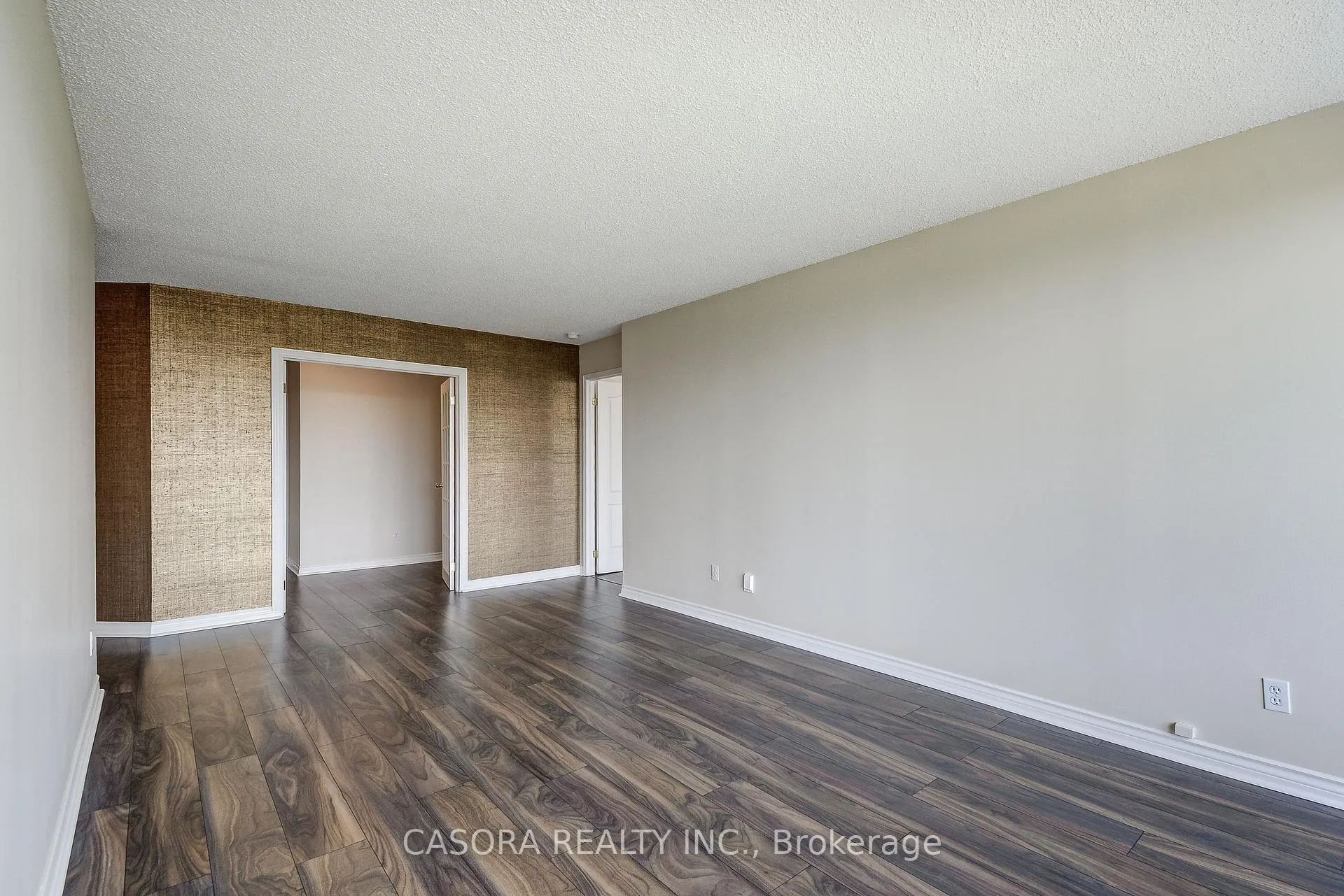 Photo 12 of Unit 1112, 1276 Maple Crossing Boulevard, Burlington, Brant — HOMEH