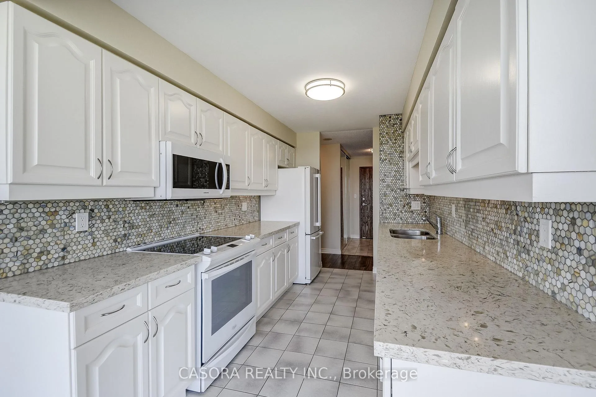 Photo 17 of Unit 1112, 1276 Maple Crossing Boulevard, Burlington, Brant — HOMEH