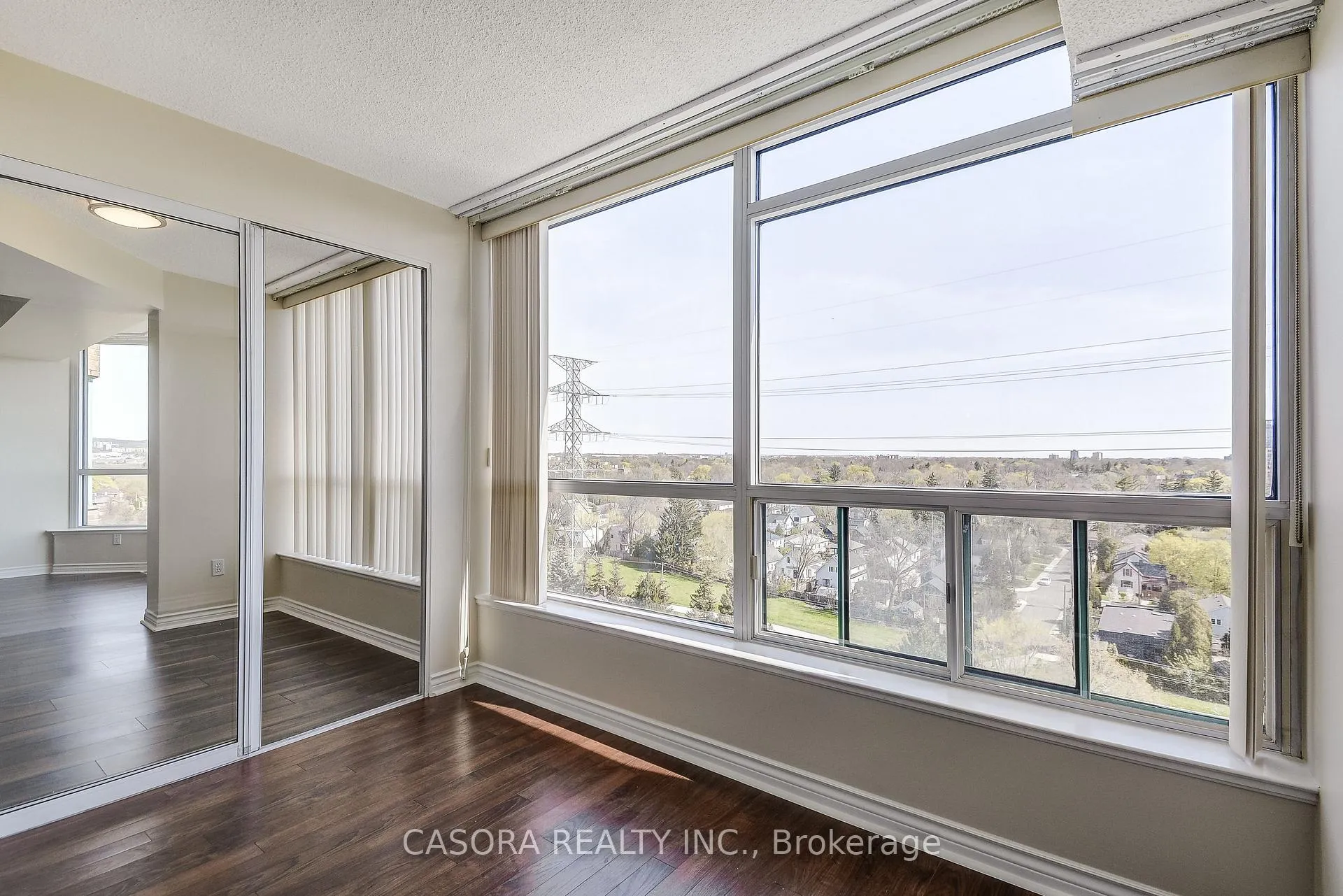 Photo 26 of Unit 1112, 1276 Maple Crossing Boulevard, Burlington, Brant — HOMEH