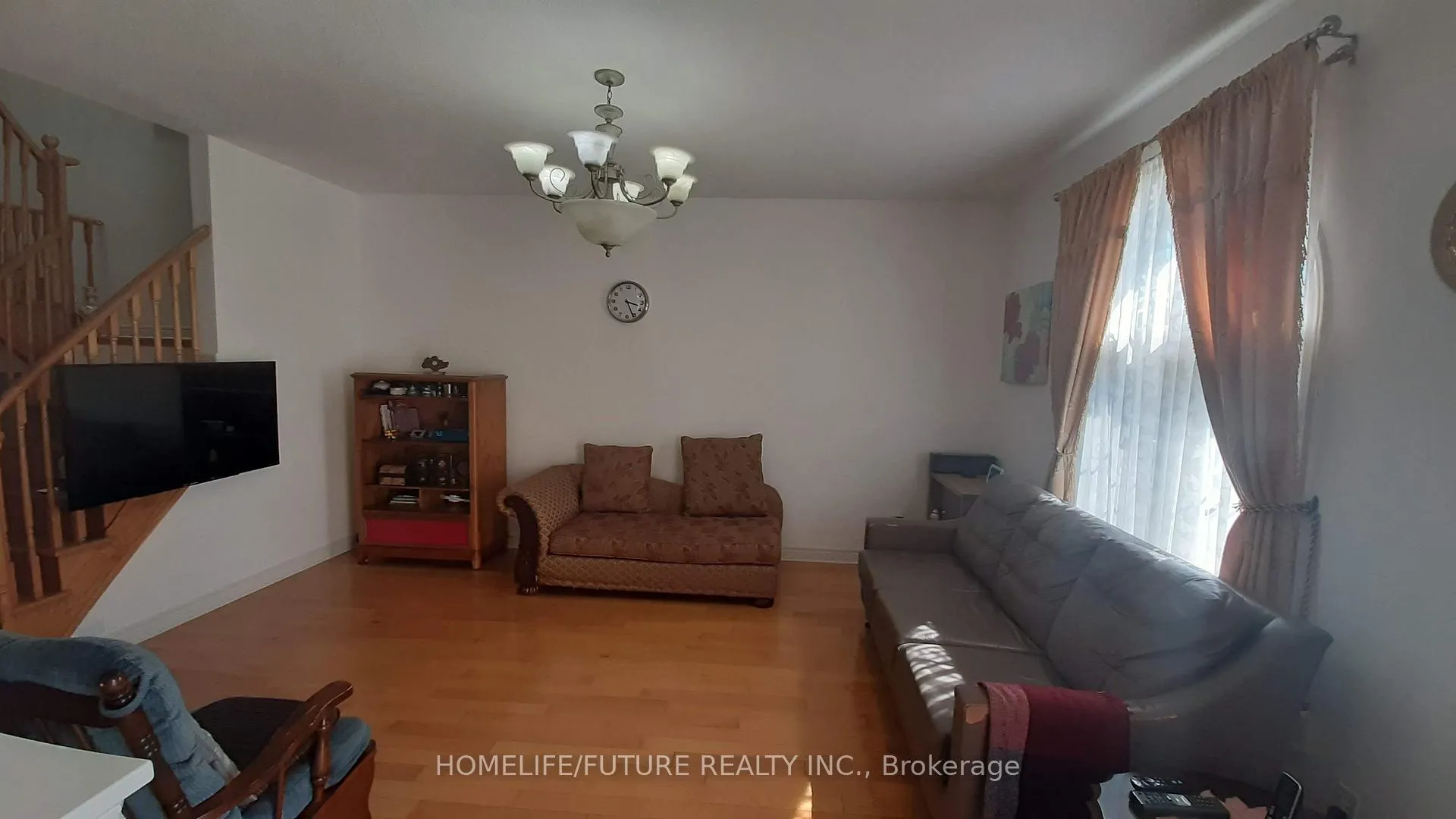 Photo 2 of 72 Sharon Lee Drive, Markham, Berczy — HOMEH