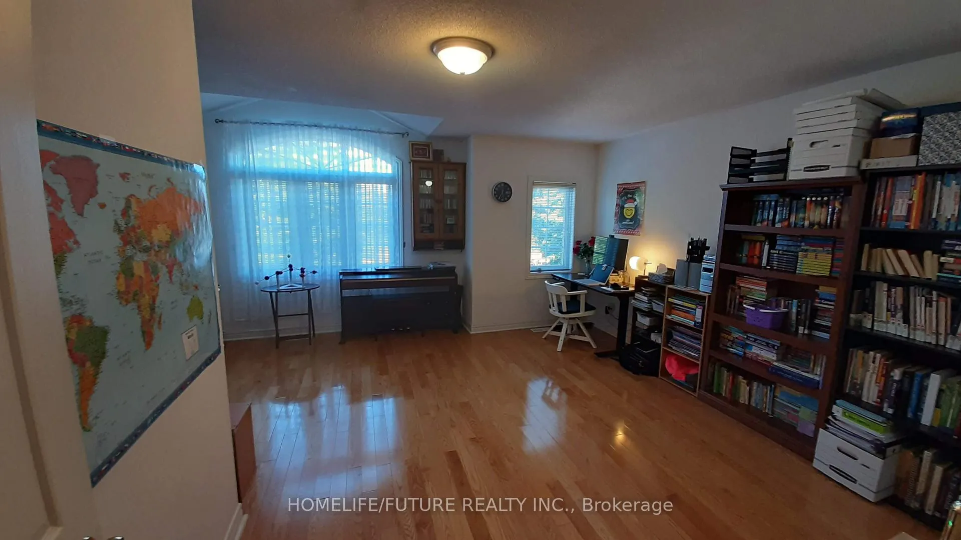 Photo 5 of 72 Sharon Lee Drive, Markham, Berczy — HOMEH