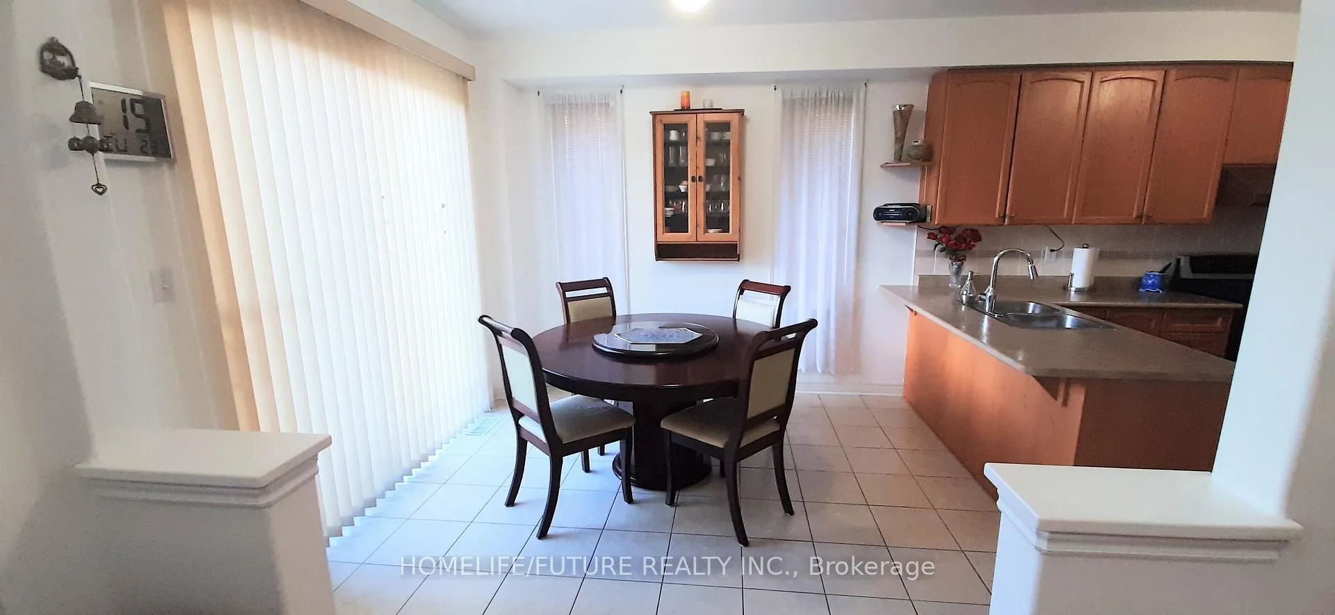 Photo 16 of 72 Sharon Lee Drive, Markham, Berczy — HOMEH