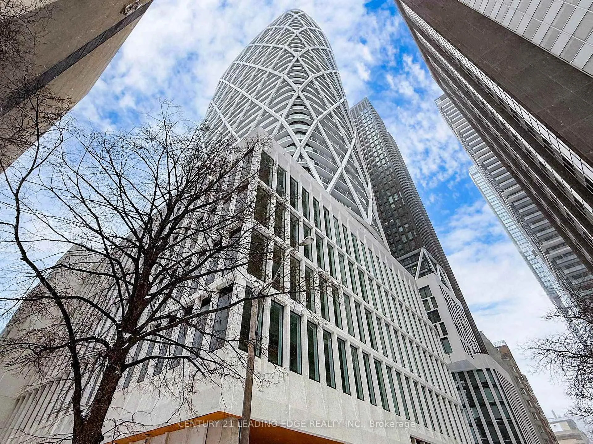Photo of Unit 2212, 230 Simcoe Street