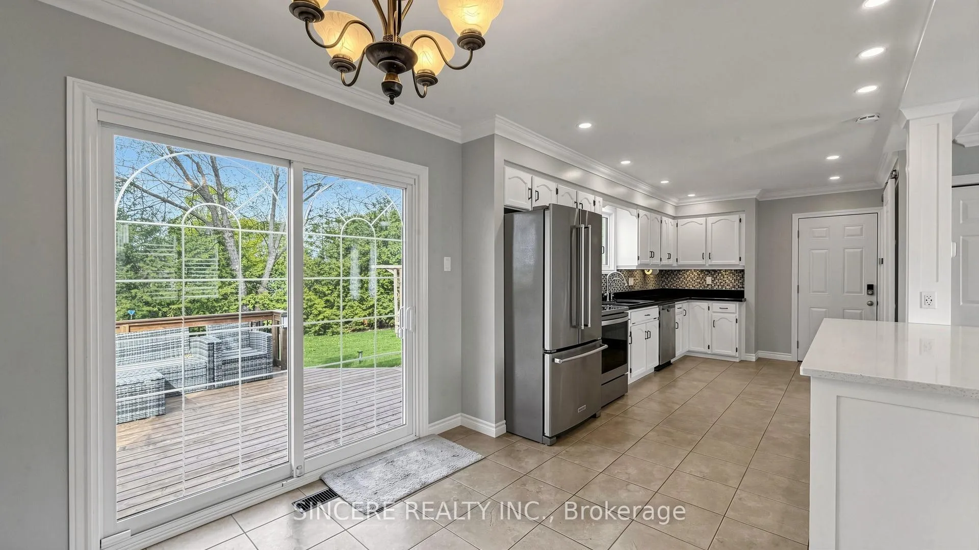 Photo 18 of 592 Canewood Crescent, Waterloo, Lakeshore Village — HOMEH