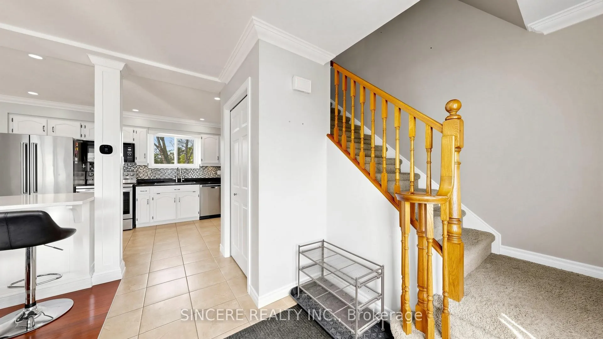 Photo 20 of 592 Canewood Crescent, Waterloo, Lakeshore Village — HOMEH
