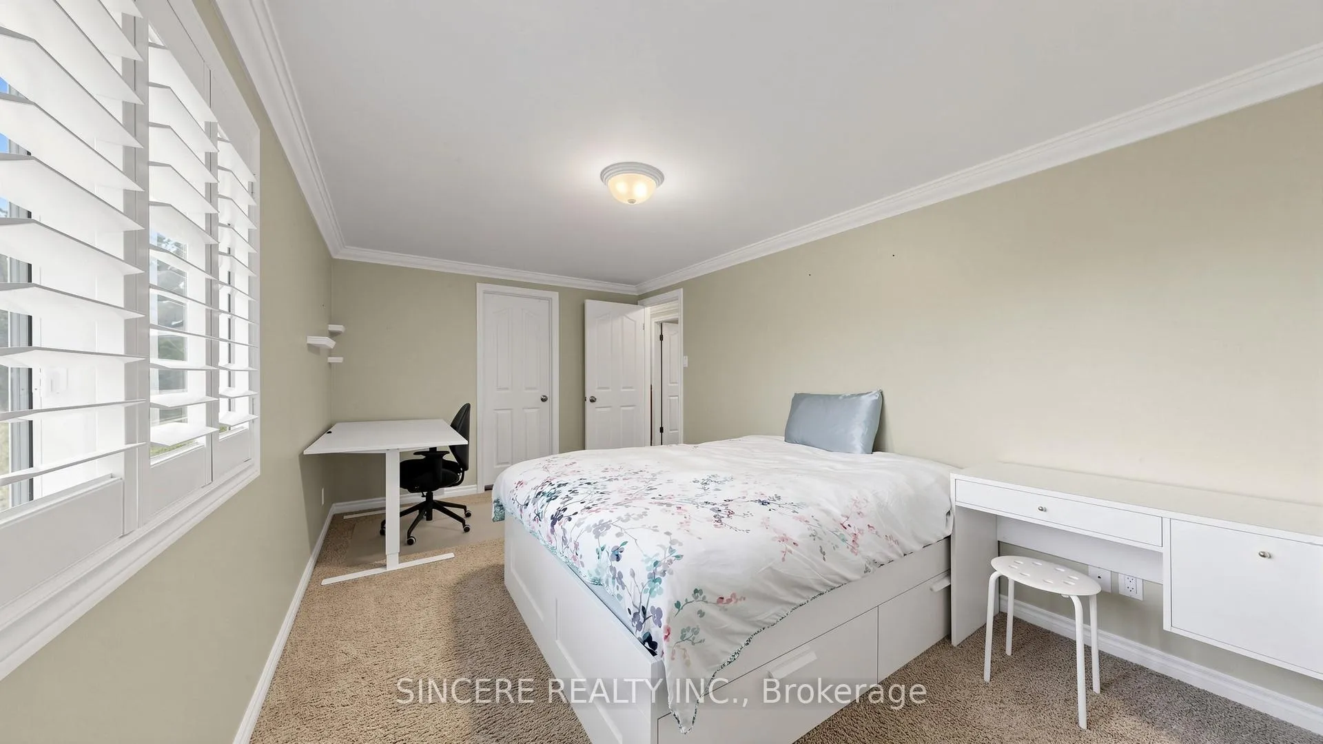 Photo 27 of 592 Canewood Crescent, Waterloo, Lakeshore Village — HOMEH