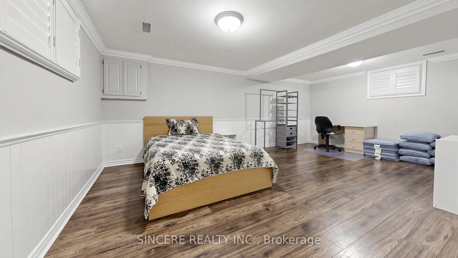 Photo 37 of 592 Canewood Crescent, Waterloo, Lakeshore Village — HOMEH
