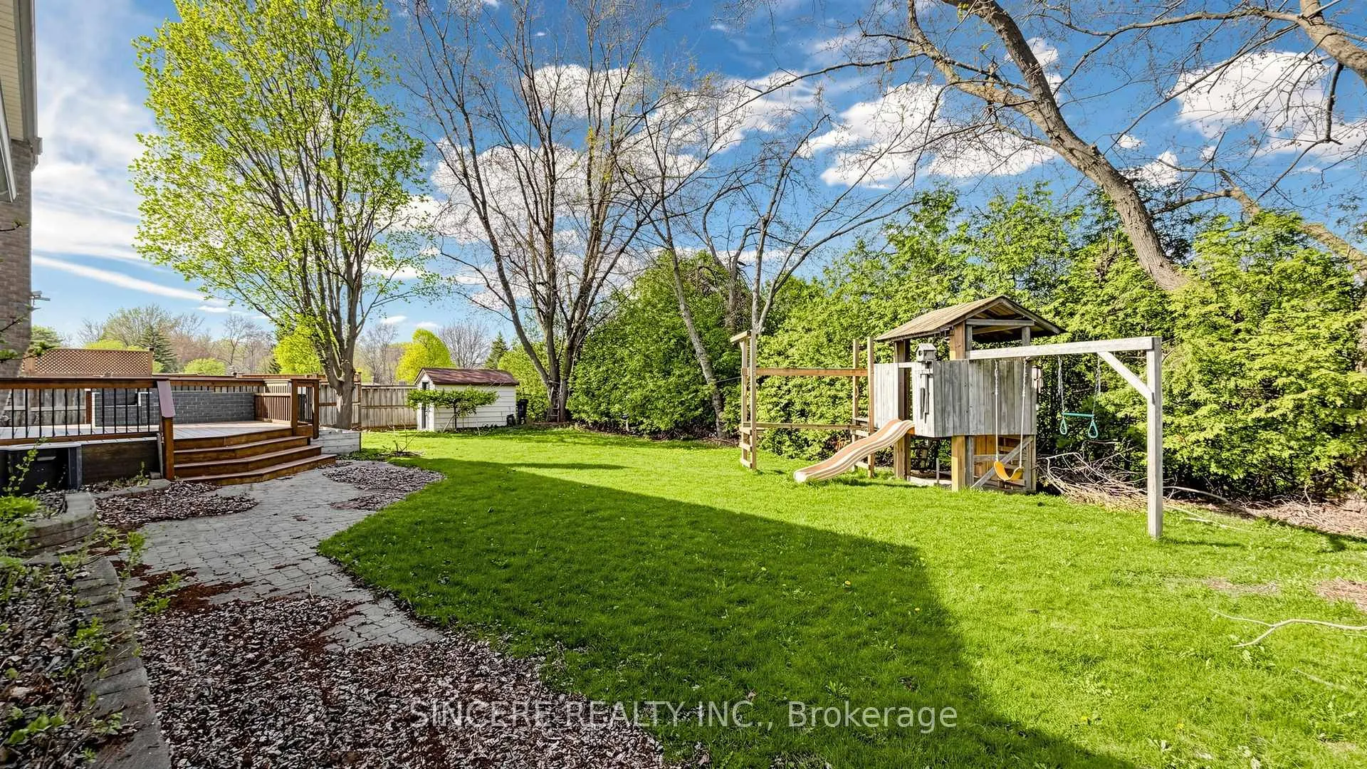 Photo 50 of 592 Canewood Crescent, Waterloo, Lakeshore Village — HOMEH