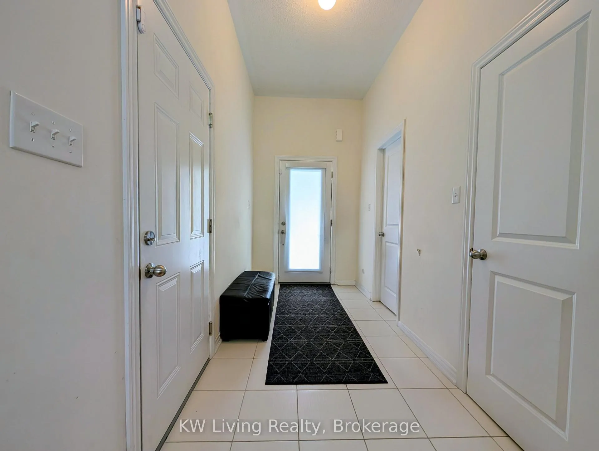 Photo 11 of 1118 Cameo Street, Pickering, Rural Pickering — HOMEH
