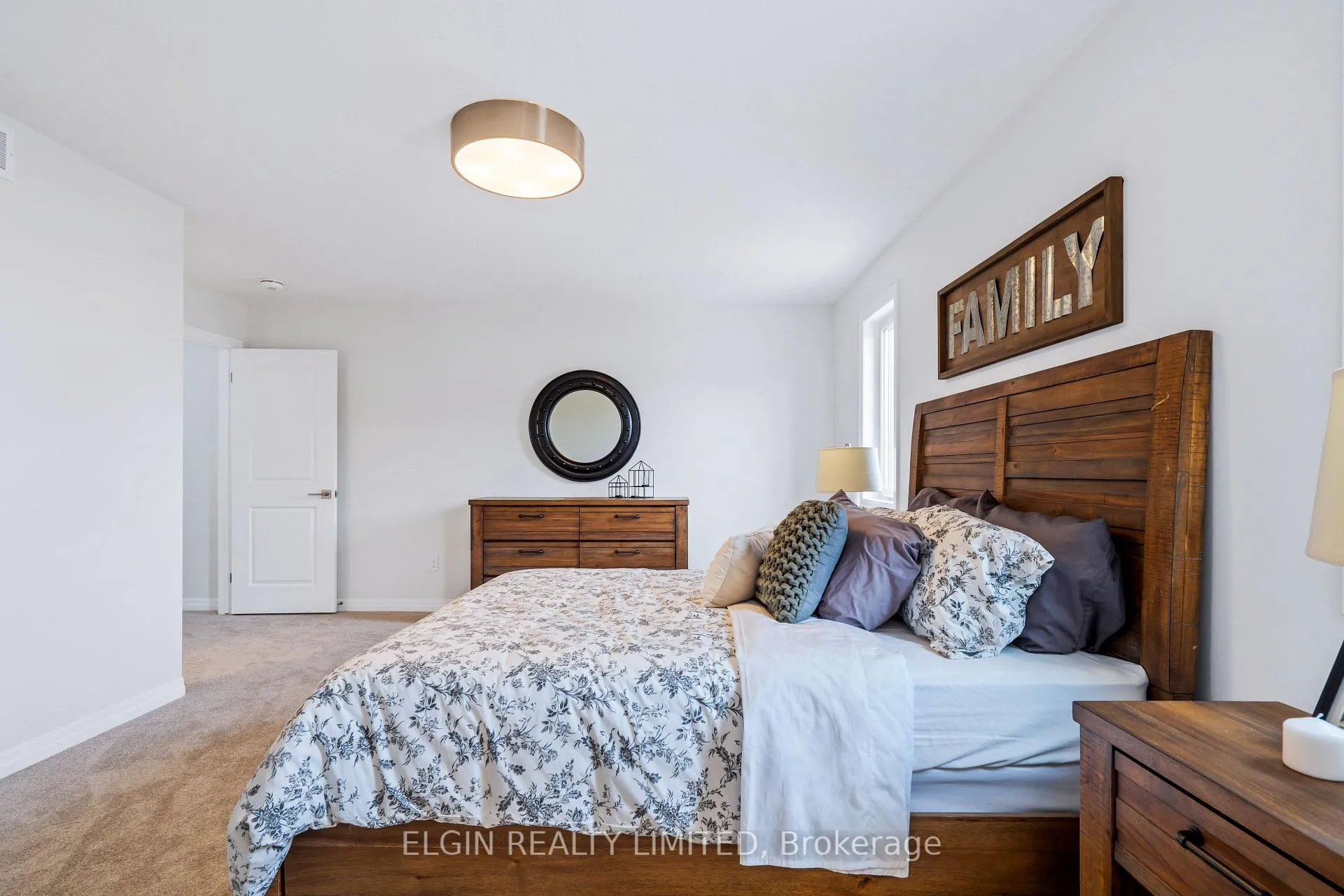 Photo 20 of 37 Hemlock Crescent, Aylmer — HOMEH