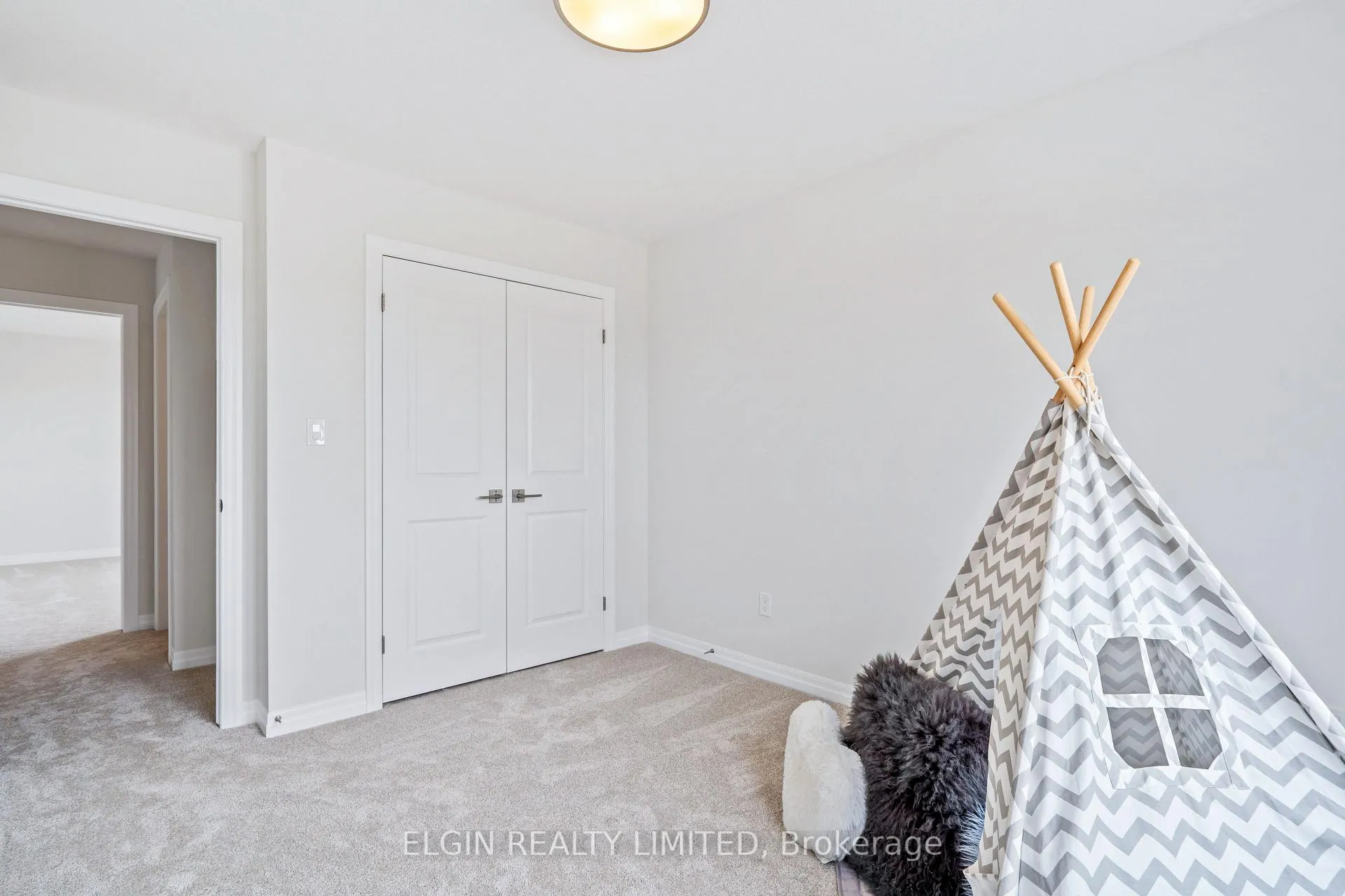 Photo 27 of 37 Hemlock Crescent, Aylmer — HOMEH