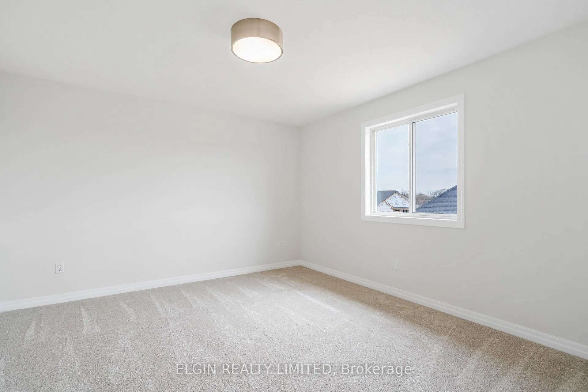 Photo 28 of 37 Hemlock Crescent, Aylmer — HOMEH