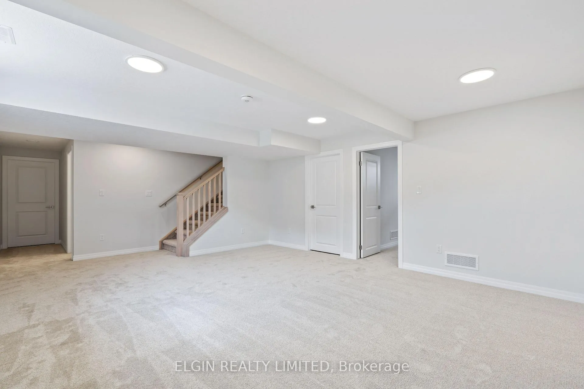 Photo 34 of 37 Hemlock Crescent, Aylmer — HOMEH
