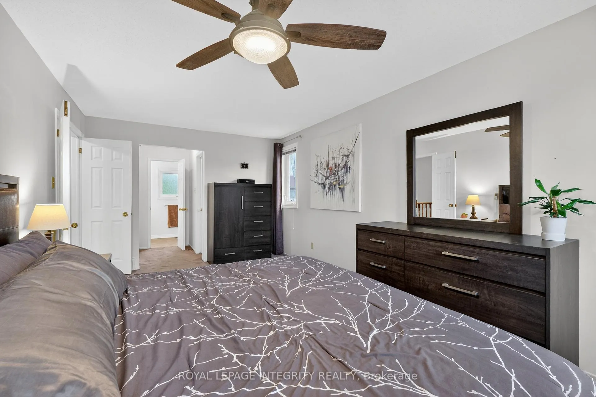 Photo 32 of 1393 Bouton D'Or Way, Ottawa, Bilberry Creek/Queenswood Heights — HOMEH