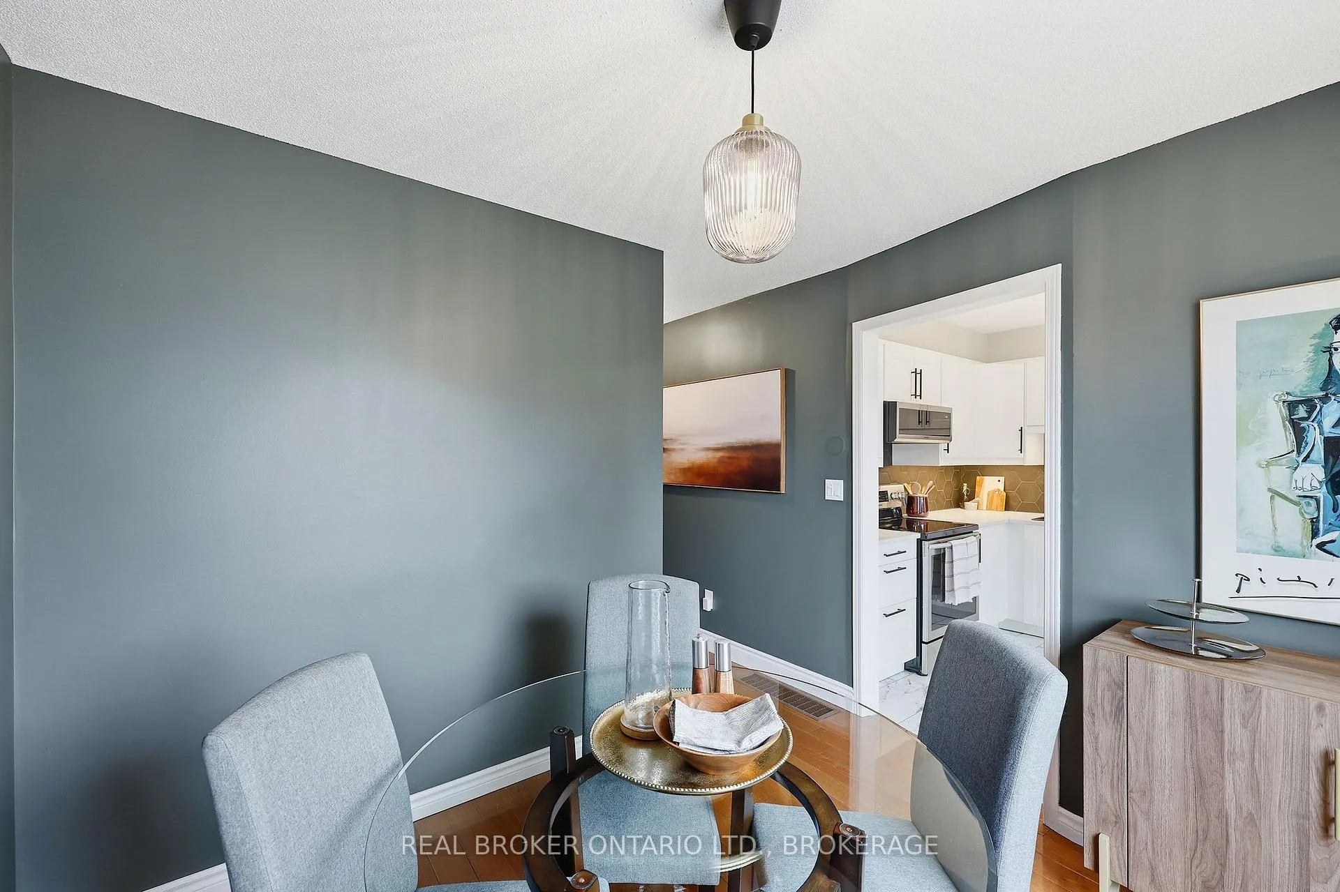 Photo 13 of 36 Rose Abbey Drive, Kingston, Kingston East (Incl Barret Crt) — HOMEH