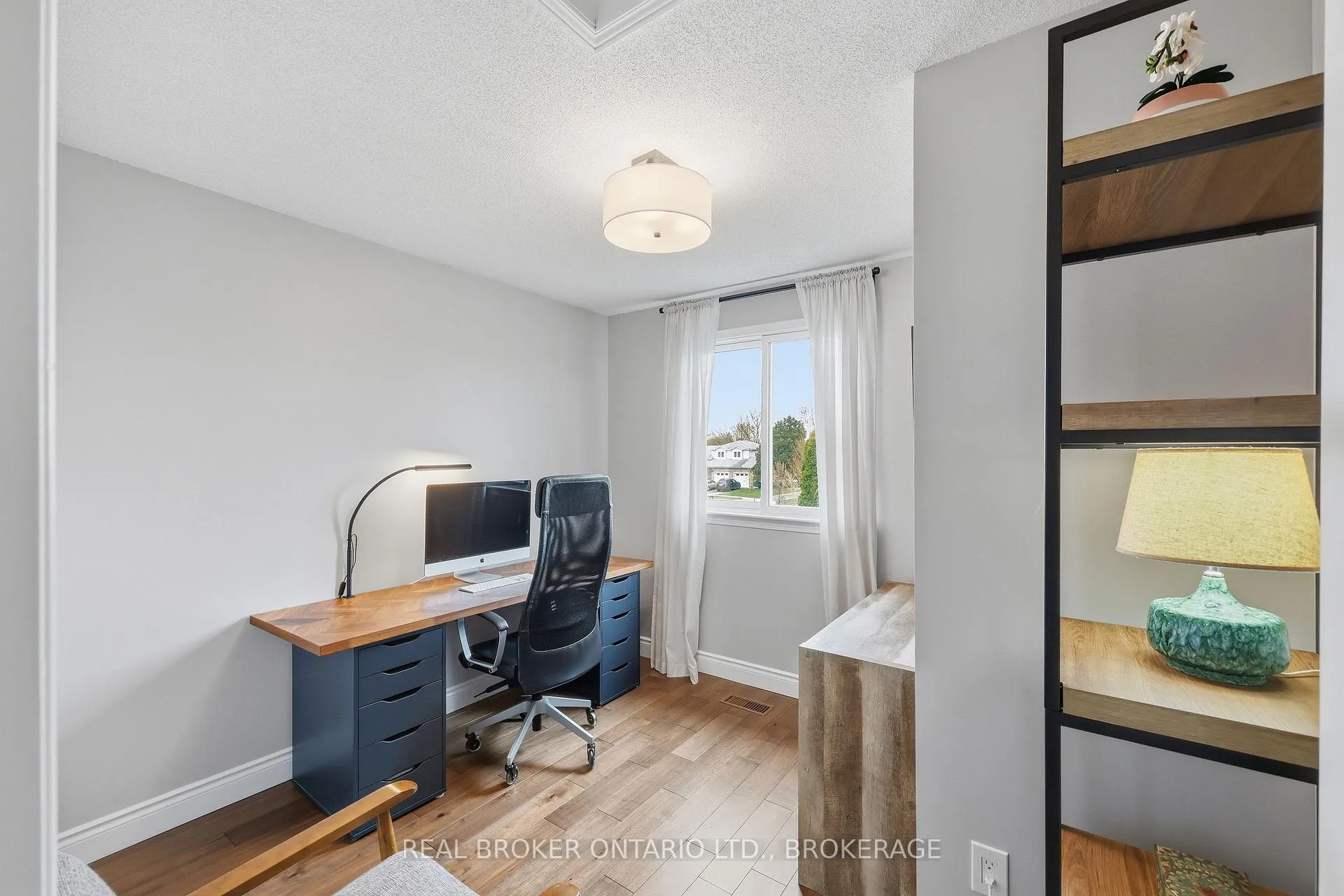 Photo 27 of 36 Rose Abbey Drive, Kingston, Kingston East (Incl Barret Crt) — HOMEH