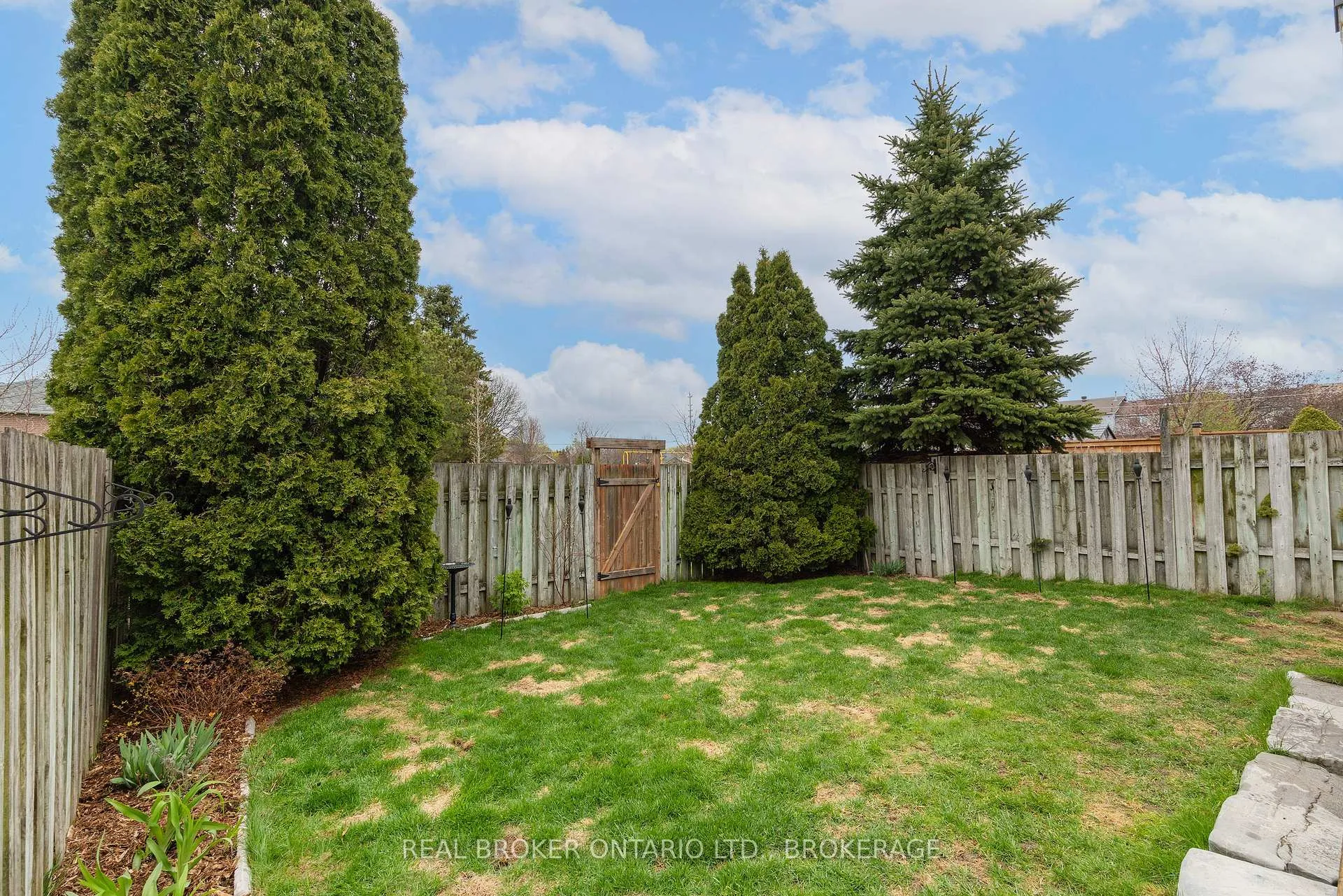 Photo 40 of 36 Rose Abbey Drive, Kingston, Kingston East (Incl Barret Crt) — HOMEH