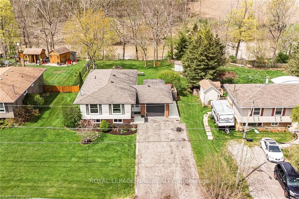 Photo 2 of 34 Oswego Park Road, Haldimand, Dunnville — HOMEH