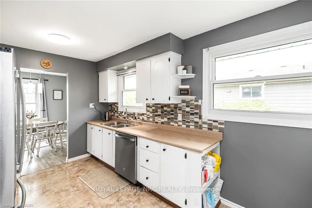 Photo 14 of 34 Oswego Park Road, Haldimand, Dunnville — HOMEH