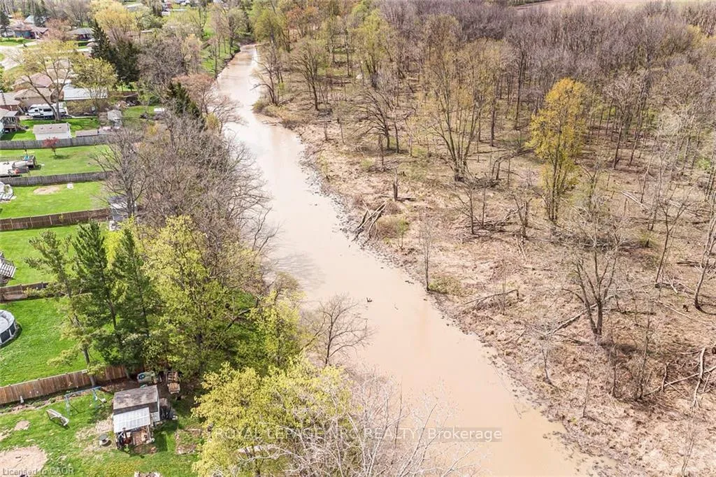 Photo 36 of 34 Oswego Park Road, Haldimand, Dunnville — HOMEH