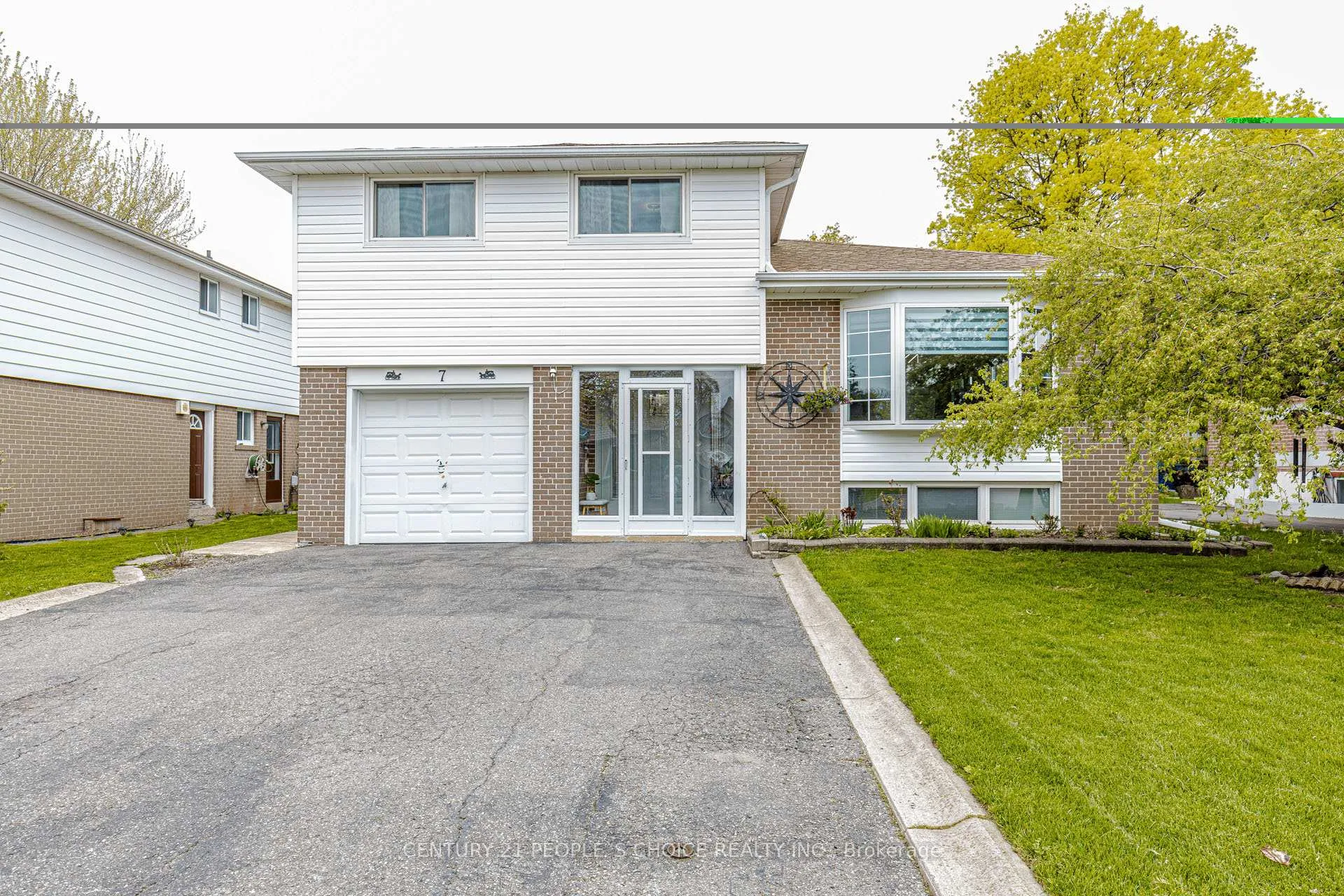 Photo 1 of 7 Pleaseley Road, Brampton, Brampton East — HOMEH