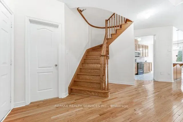 Photo 25 of 4 Rocky Point Crescent, Brampton, Madoc — HOMEH