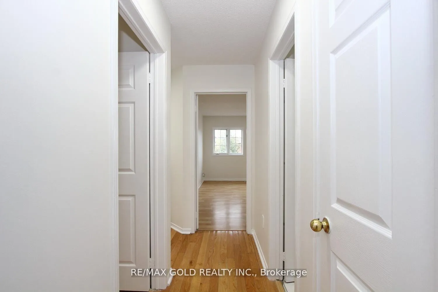 Photo 23 of 96 Lauraglen Crescent, Brampton, Fletcher's Creek South — HOMEH