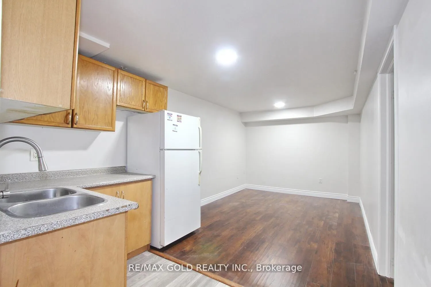 Photo 34 of 96 Lauraglen Crescent, Brampton, Fletcher's Creek South — HOMEH