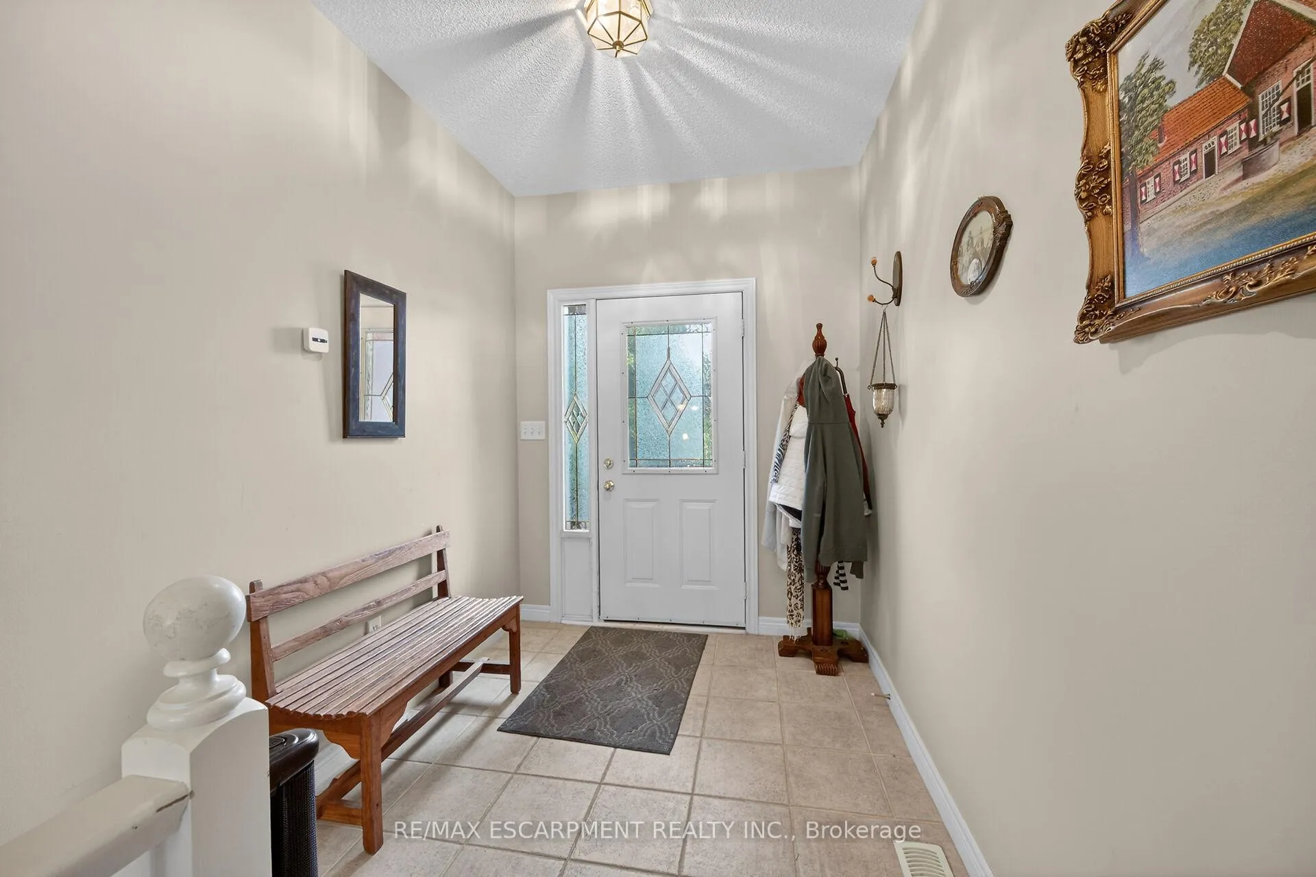 Photo 4 of 59 Riveroaks Drive, Hamilton, Twenty Place — HOMEH