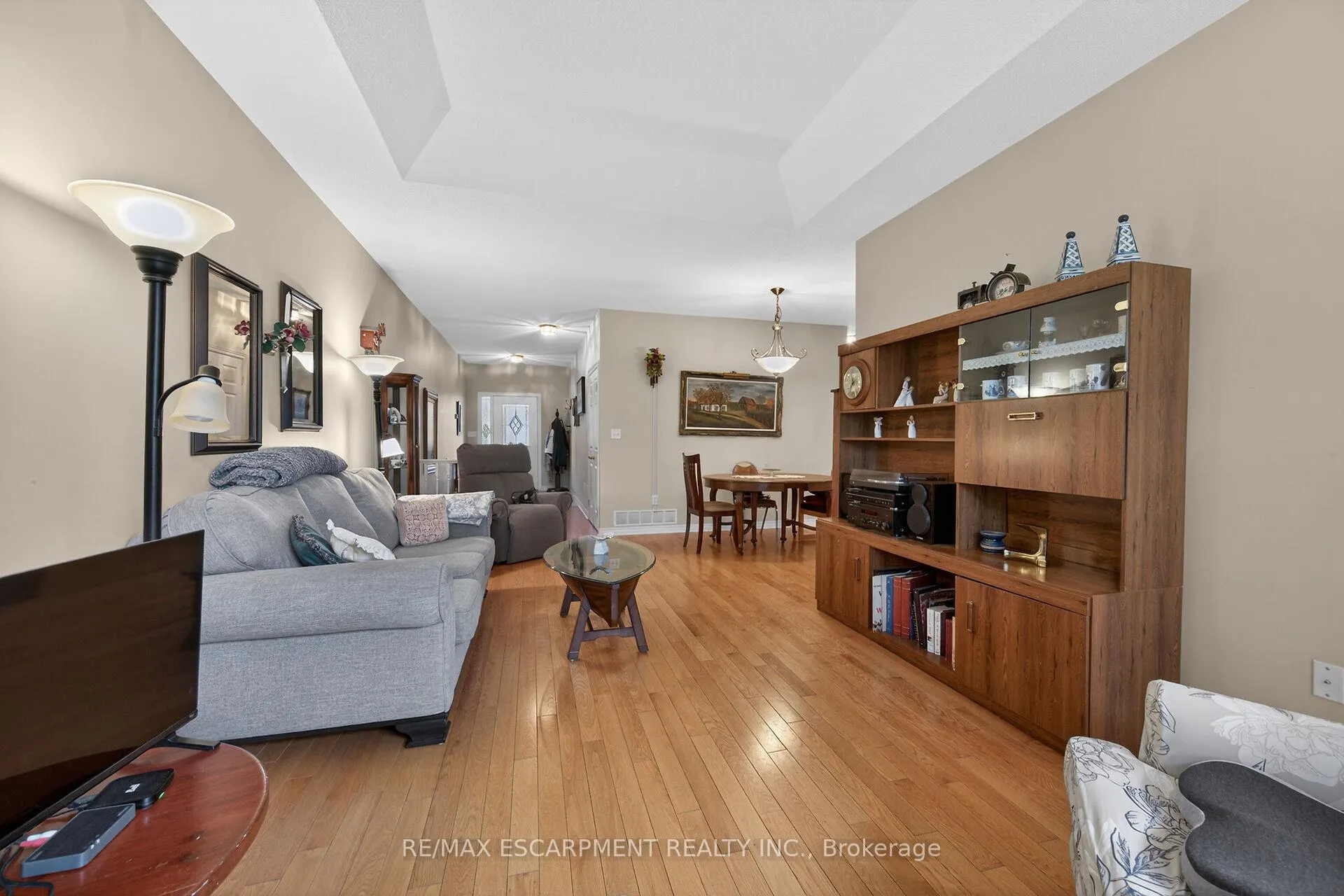 Photo 12 of 59 Riveroaks Drive, Hamilton, Twenty Place — HOMEH