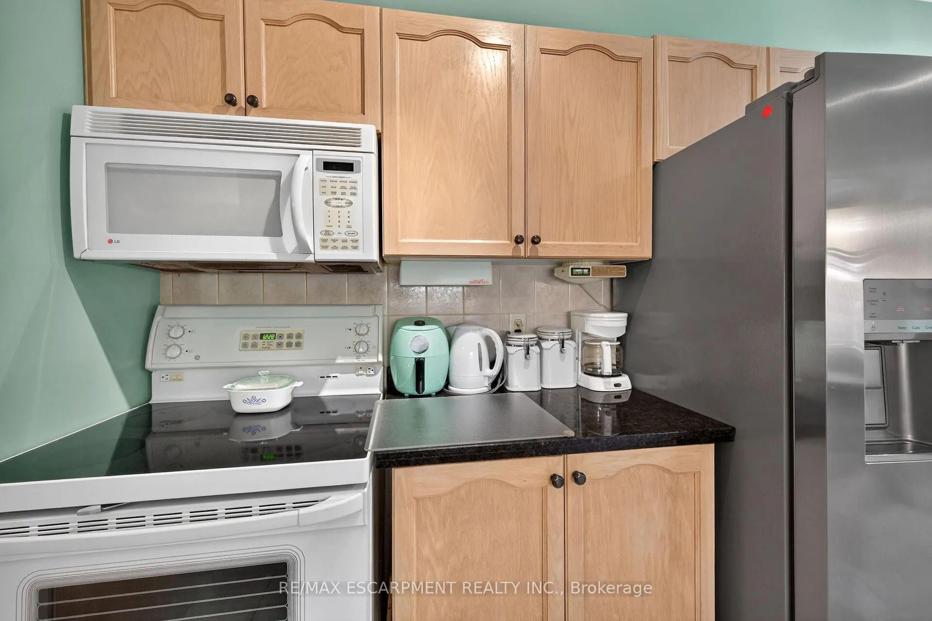 Photo 17 of 59 Riveroaks Drive, Hamilton, Twenty Place — HOMEH