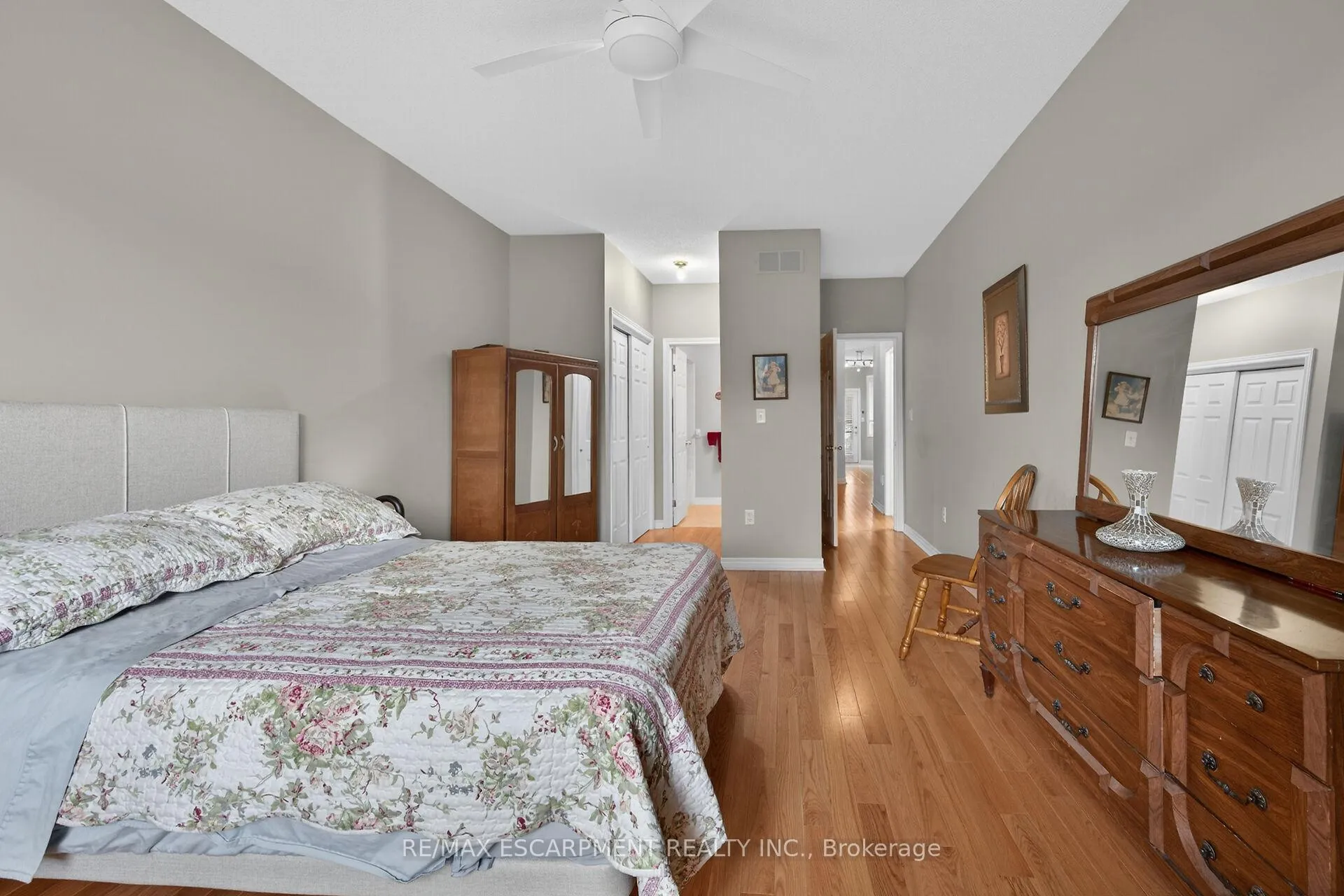 Photo 19 of 59 Riveroaks Drive, Hamilton, Twenty Place — HOMEH