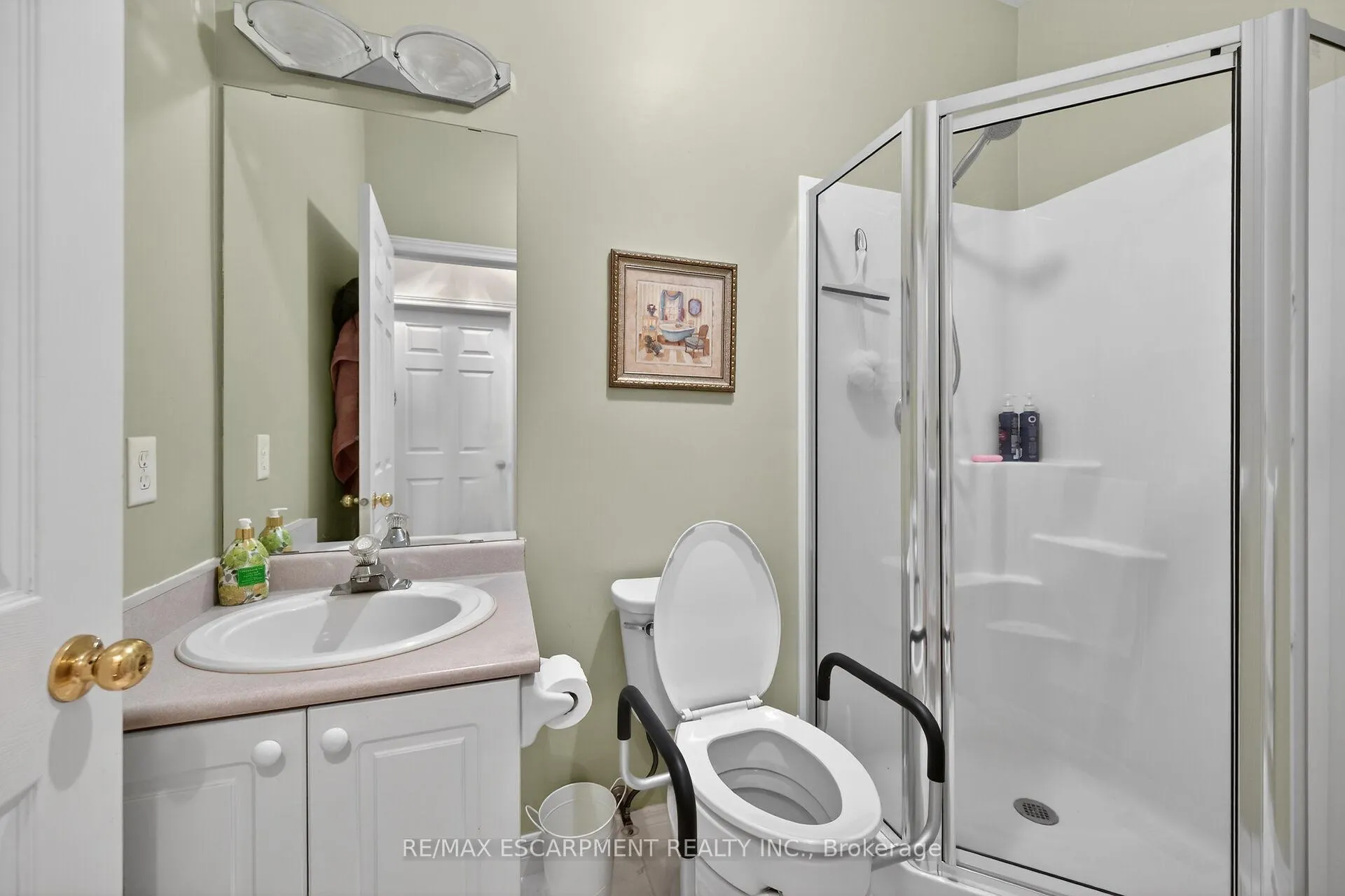 Photo 22 of 59 Riveroaks Drive, Hamilton, Twenty Place — HOMEH