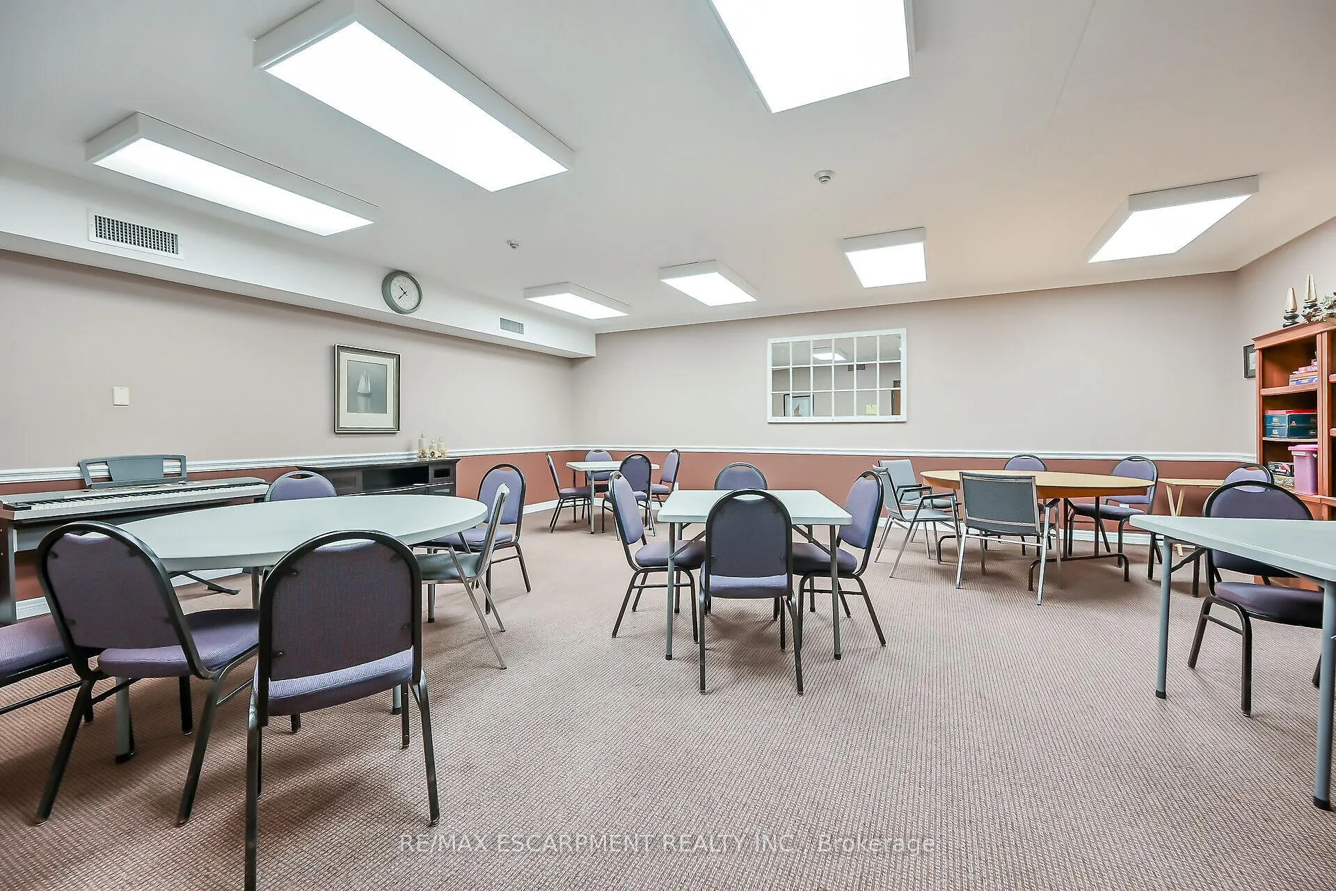 Photo 40 of 59 Riveroaks Drive, Hamilton, Twenty Place — HOMEH