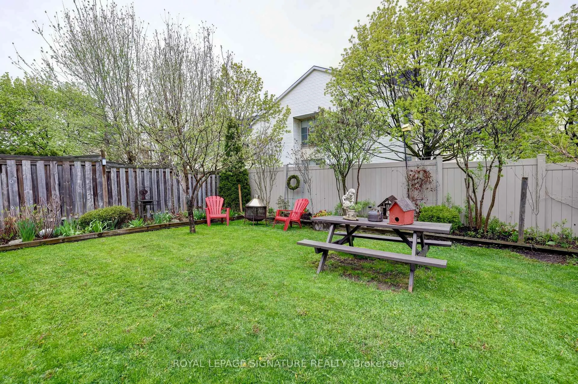 Photo 27 of 798 Spinning Wheel Crescent, Mississauga, Meadowvale Village — HOMEH