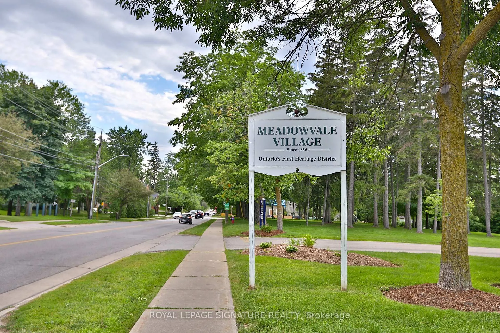 Photo 28 of 798 Spinning Wheel Crescent, Mississauga, Meadowvale Village — HOMEH