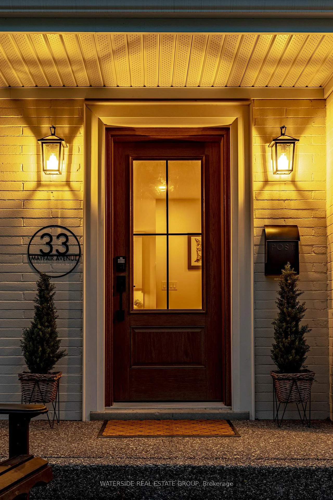 Photo 21 of 33 Mayfair Avenue, Hamilton, Dundas — HOMEH