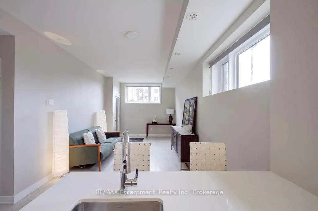 Photo 20 of Unit 501, 1127 Cooke Boulevard, Burlington, LaSalle — HOMEH