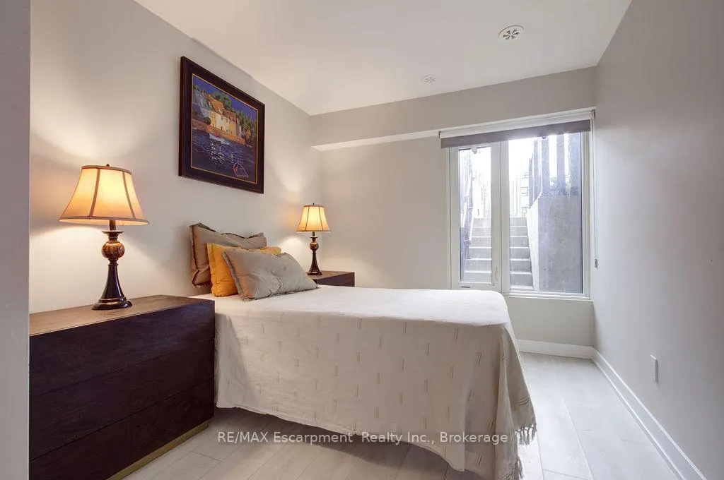 Photo 21 of Unit 501, 1127 Cooke Boulevard, Burlington, LaSalle — HOMEH