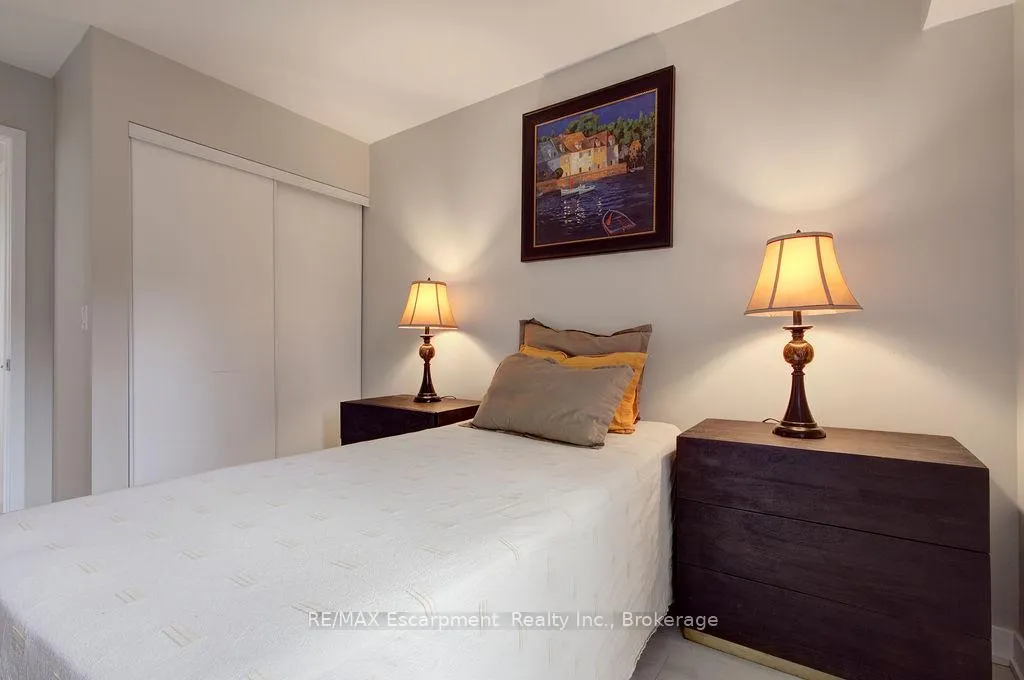 Photo 22 of Unit 501, 1127 Cooke Boulevard, Burlington, LaSalle — HOMEH