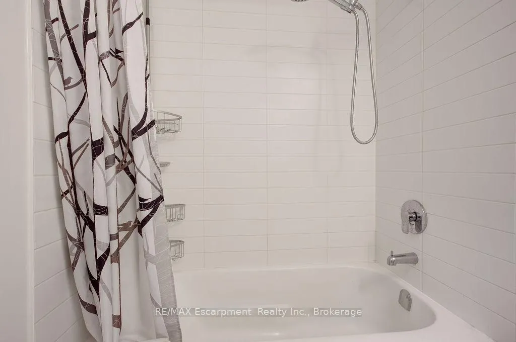 Photo 26 of Unit 501, 1127 Cooke Boulevard, Burlington, LaSalle — HOMEH
