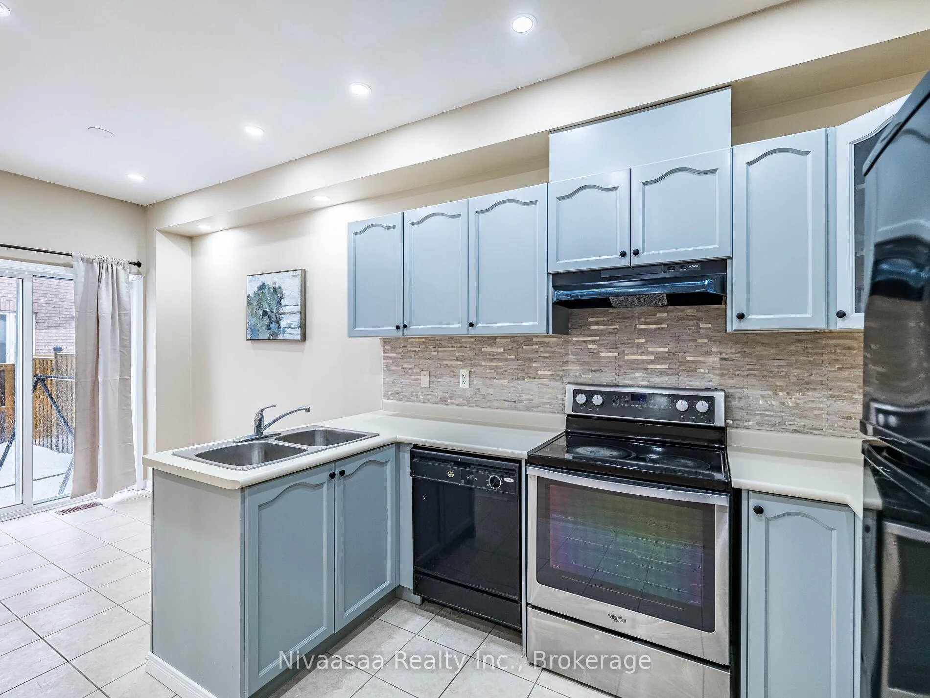 Photo 15 of 42 Kilrea Way, Brampton, Credit Valley — HOMEH