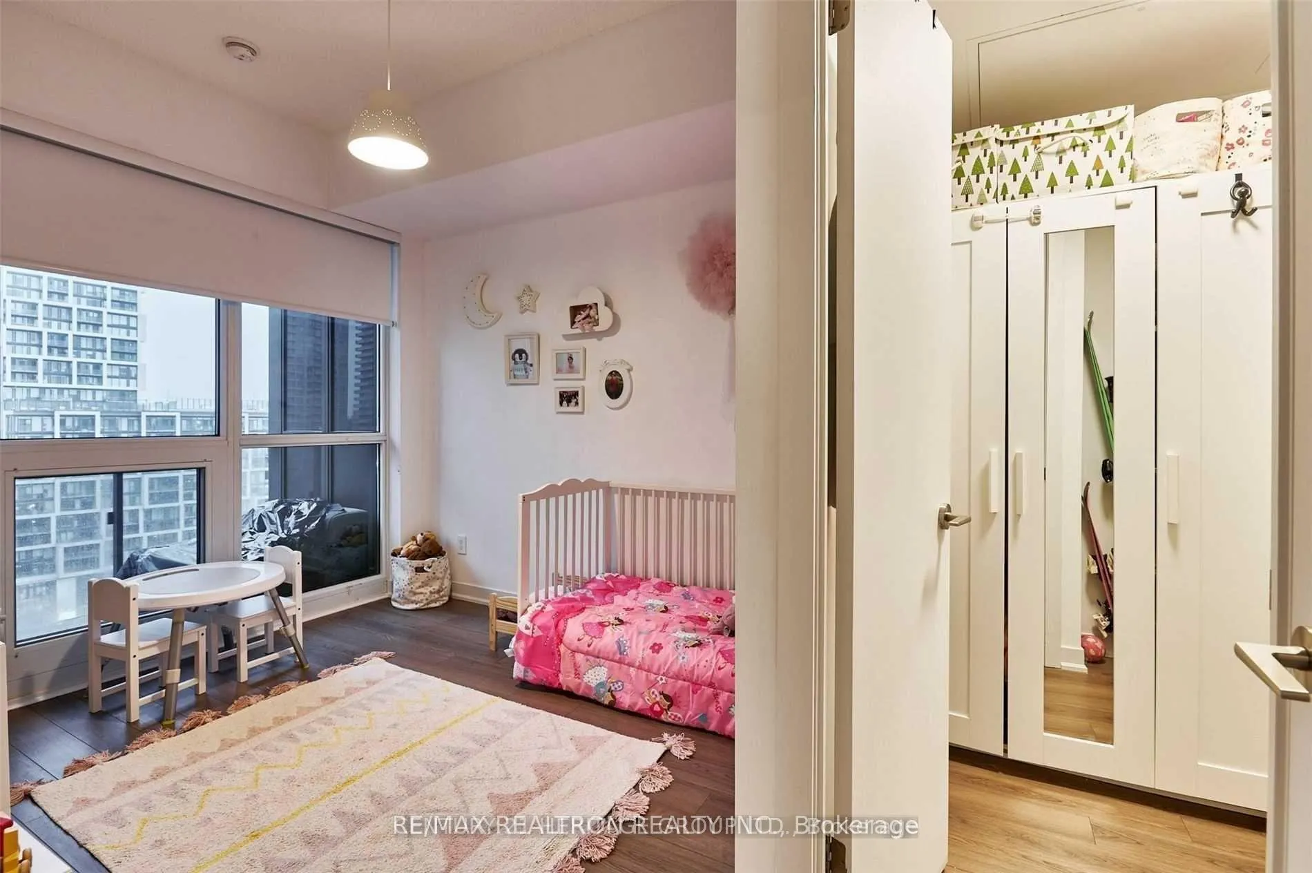 Photo 19 of Unit 1507, 60 Berwick Avenue, Toronto, Yonge-Eglinton — HOMEH