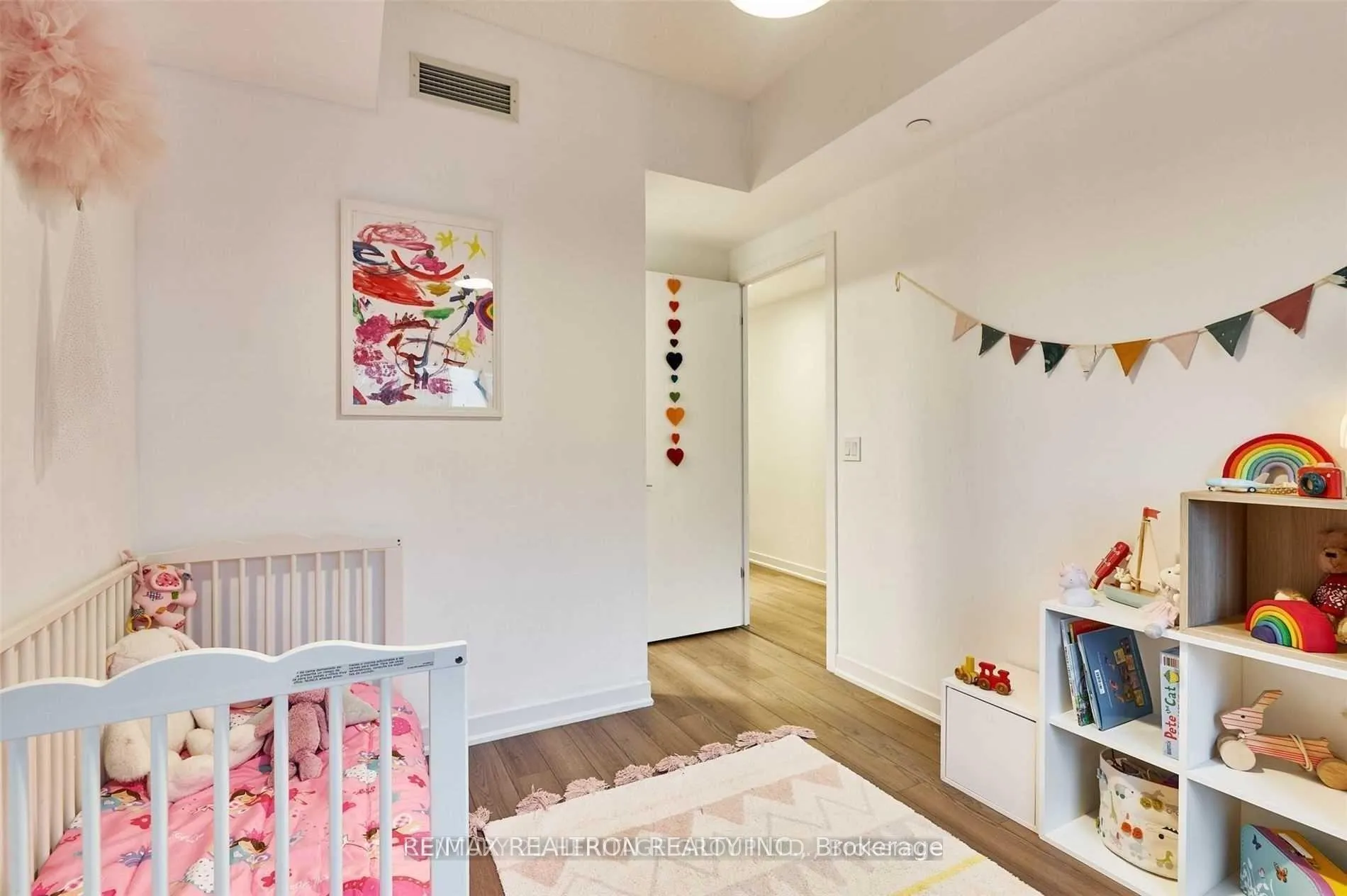 Photo 21 of Unit 1507, 60 Berwick Avenue, Toronto, Yonge-Eglinton — HOMEH