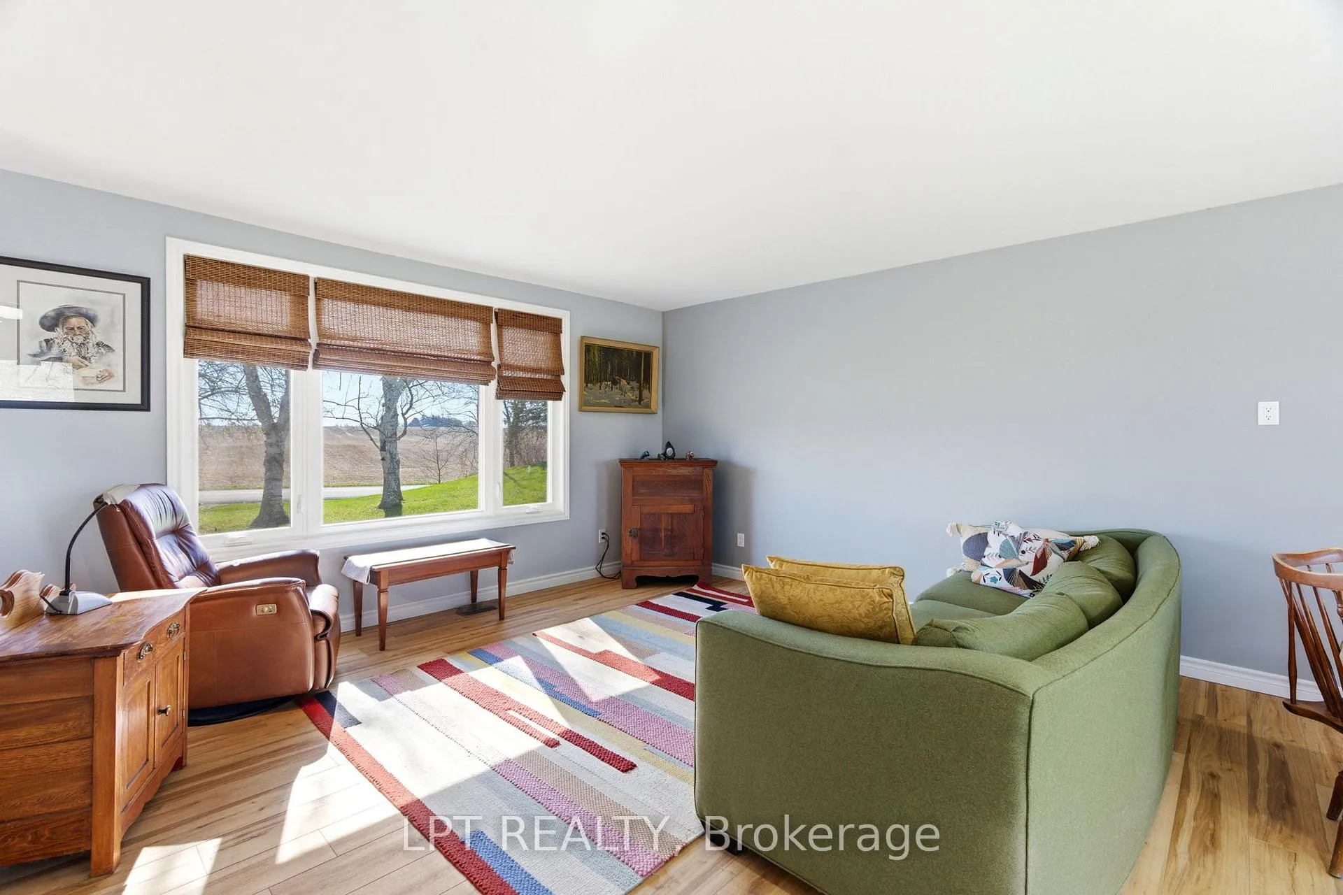 Photo 8 of 32299 Sylvan Road, North Middlesex, Rural North Middlesex — HOMEH